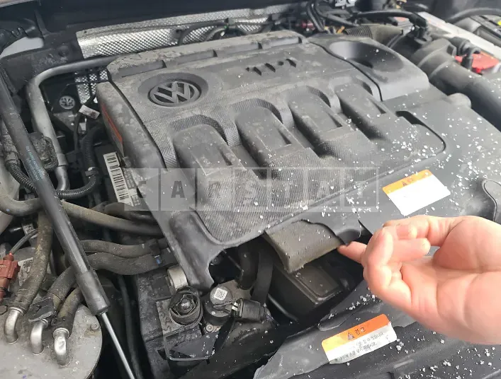 Photo 2 of 16: 2018 Volkswagen Tiguan 2.0 TDI, VIN WVGZZZ5NZJW935741 — Korean insurance auction
