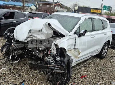 Photo 1 of 35: 2020 Hyundai Santa Fe — Korean insurance auction