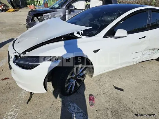 Photo 2 of 11: 2025 Tesla Model 3 LongRange, VIN LRW3E7EK2SC674358 — Korean insurance auction