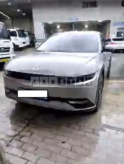 Photo 1 of 7: 2022 Hyundai Modern Ionic 5, VIN KMHKN81AFNU025210 — Korean insurance auction