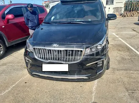 Photo 2 of 22: 2020 Kia Carnival High Limousine, VIN KNAME811BLS647355 — Korean insurance auction