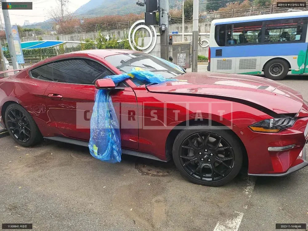 Photo 2 of 11: 2019 Ford Mustang 2.3 Coupe, VIN 1FA6P8TH6K5137803 — Korean insurance auction