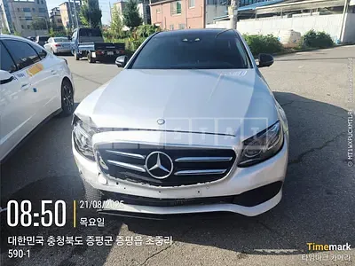 Photo 1 of 37: 2016 Mercedes-Benz E300, VIN WDDZF4JB7HA087713 — Korean insurance auction