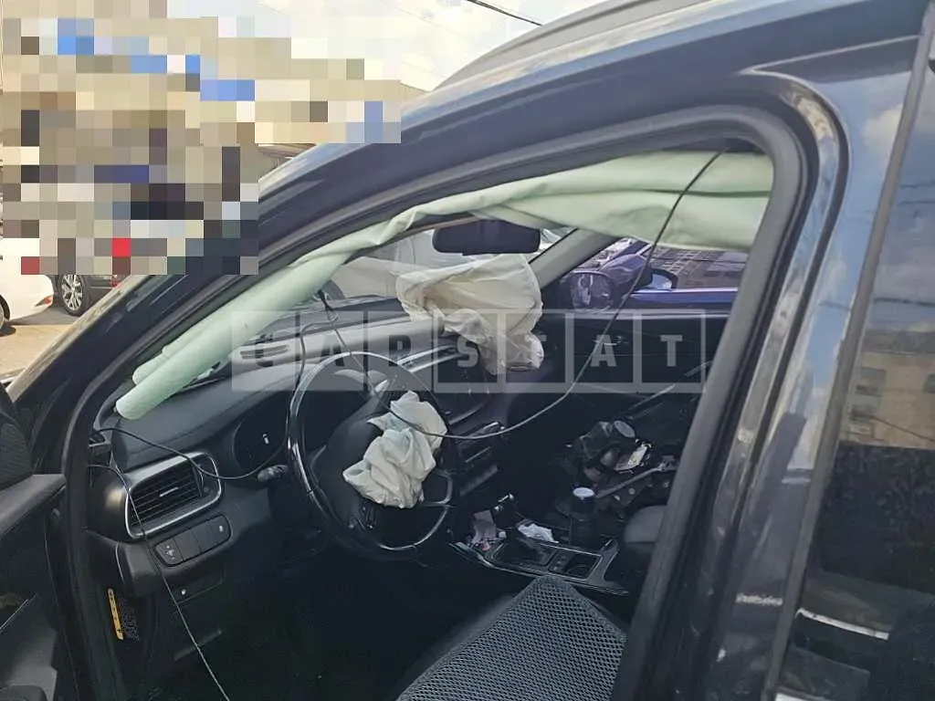 Photo 2 of 24: 2016 Kia Sorento 4WD — Korean insurance auction