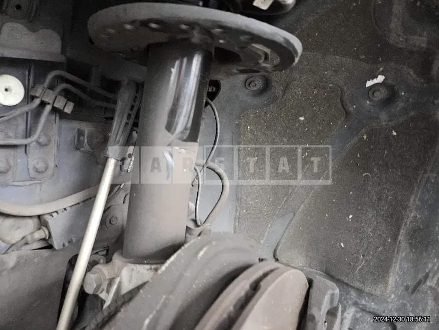 Photo 2 of 24: 2023 BMW 320i Touring — Korean insurance auction