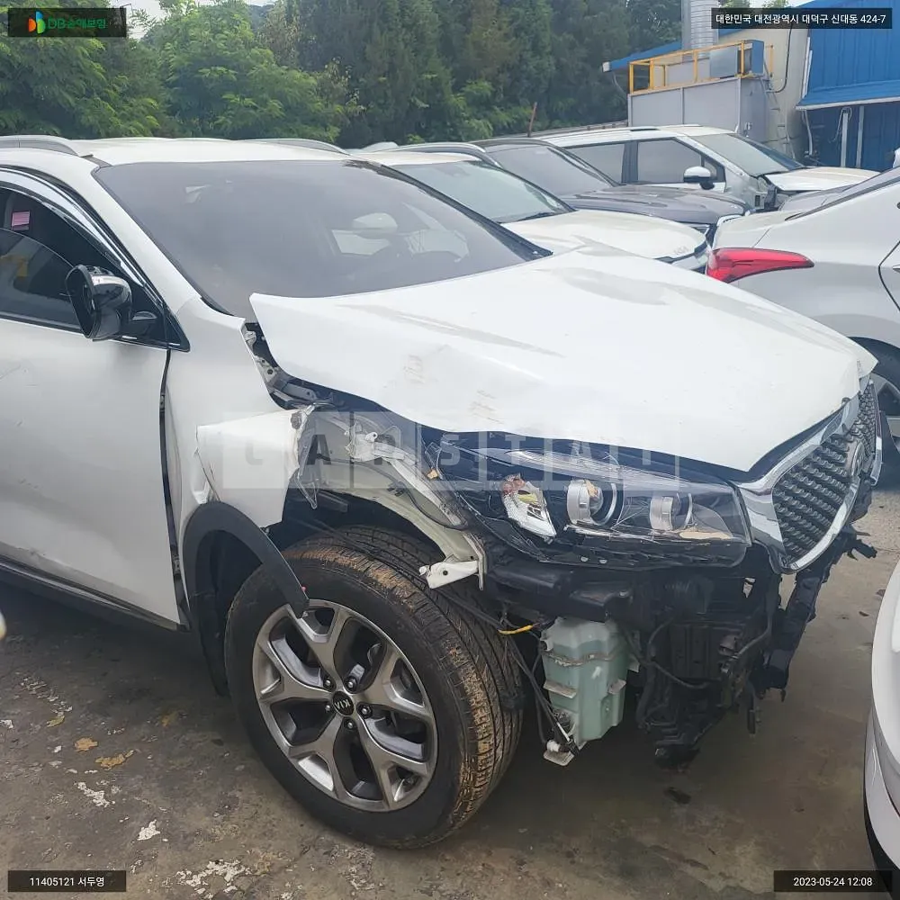 Photo 2 of 9: 2015 Kia Sorento /Sorrento, VIN KNAPH81BDGA151112 — Korean insurance auction