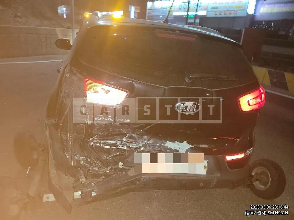 Photo 2 of 15: 2014 Kia Sportage R — Korean insurance auction
