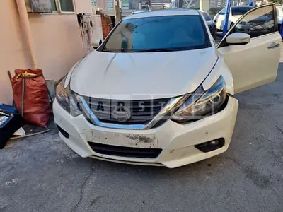 Photo 1 of 10: 2017 Nissan Altima 2.5, VIN 1N4AL3AP8HC182118 — Korean insurance auction