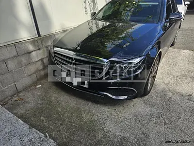 Photo 1 of 19: 2016 Mercedes-Benz E300 — Korean insurance auction