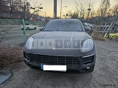 Photo 1 of 30: 2015 Porsche Macan — Korean insurance auction