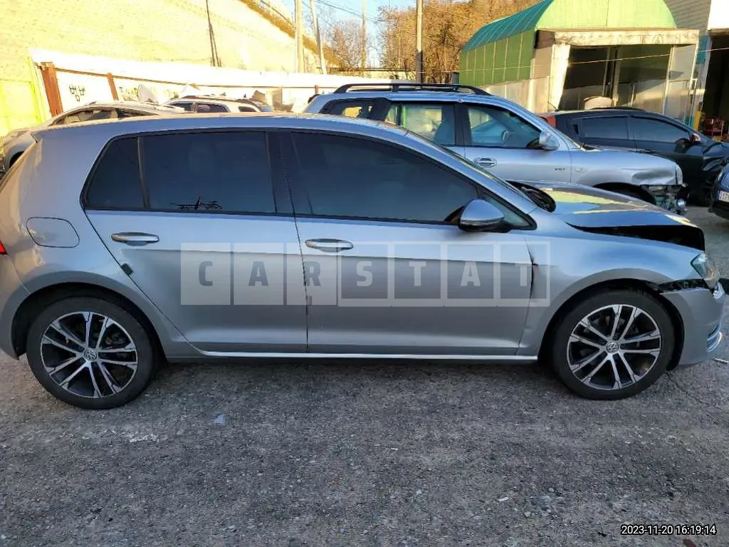 Photo 2 of 13: 2015 Volkswagen Golf 2.0 TDI BMT, VIN WVWZZZAUZFW268003 — Korean insurance auction