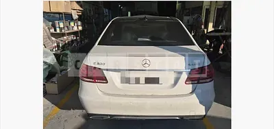 Photo 1 of 9: 2015 Mercedes-Benz E300 4Matic — Korean insurance auction