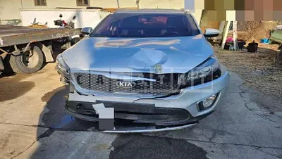 Photo 1 of 17: 2015 Kia Sorento 2.2 (4WD) — Korean insurance auction