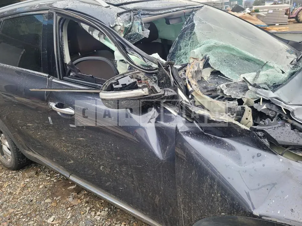 Photo 2 of 14: 2015 Kia Sorento /Sorrento, VIN KNAPH81ABGA170082 — Korean insurance auction