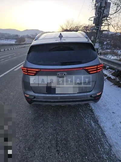 Photo 1 of 9: 2018 Kia Sportage — Korean insurance auction