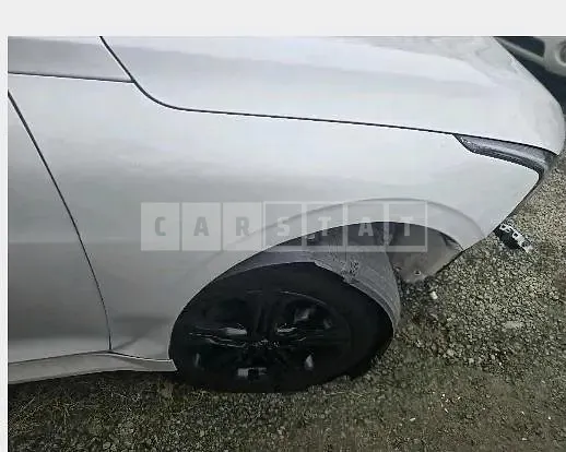 Photo 2 of 16: 2021 Kia K5 — Korean insurance auction