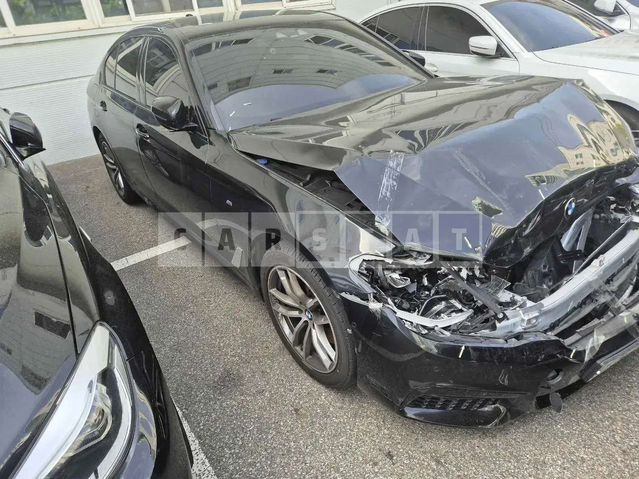 Photo 2 of 14: 2017 BMW 530i xDrive, VIN WBAJD9101HG477547 — Korean insurance auction