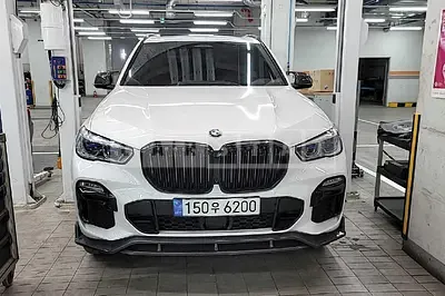 Photo 1 of 25: 2021 BMW X5 M50i, VIN WBAJU4100M9E71906 — Korean insurance auction