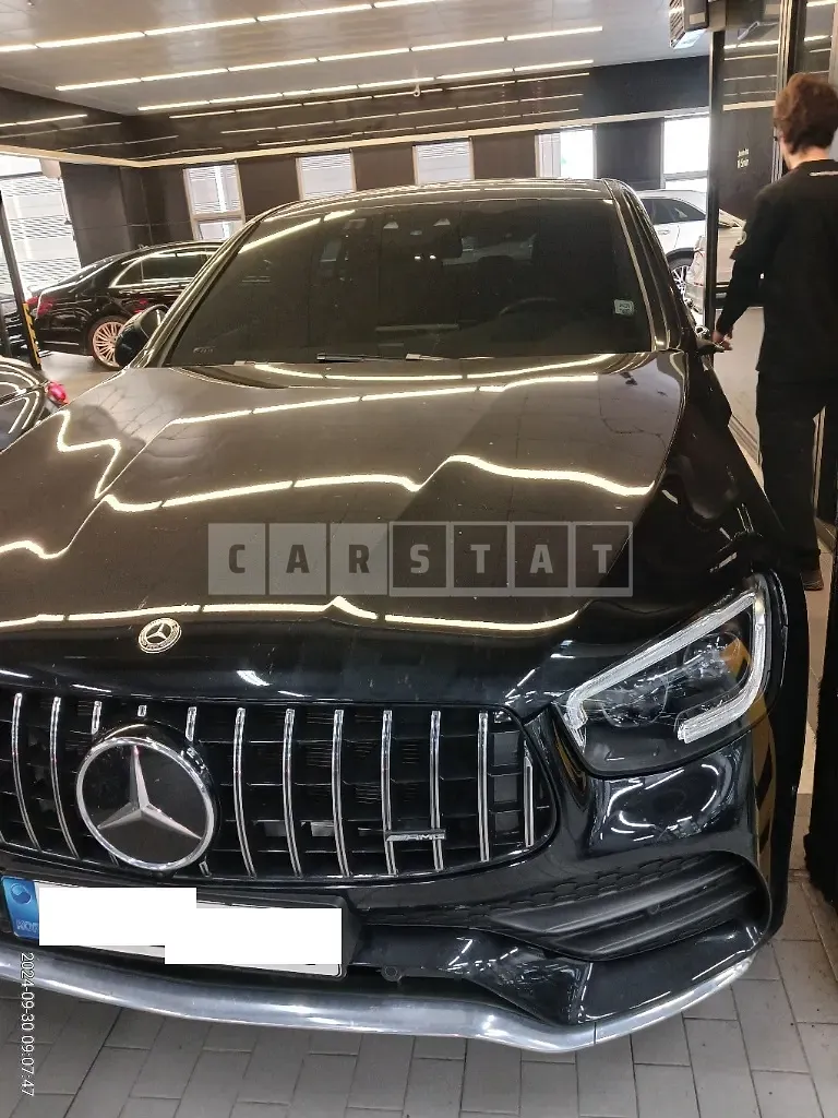 Photo 2 of 50: 2023 Mercedes-Benz GLC300 4Matic Coupe — Korean insurance auction
