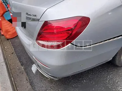 Photo 1 of 7: 2017 Mercedes-Benz E220 d 4Matic, VIN WDDZF0FB8HA291325 — Korean insurance auction