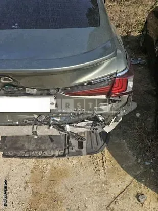 Photo 2 of 19: 2019 Lexus ES300h, VIN JTHB21B12K2058454 — Korean insurance auction