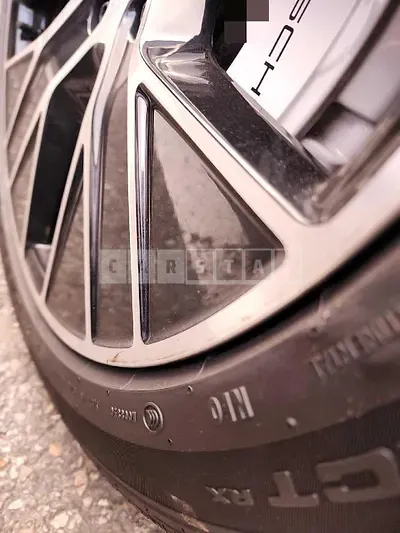 Photo 1 of 3: 2024 Porsche (parts) Taycan Wheels — Korean insurance auction