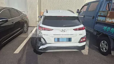 Photo 1 of 10: 2018 Hyundai Kona Electric Car — Korean insurance auction