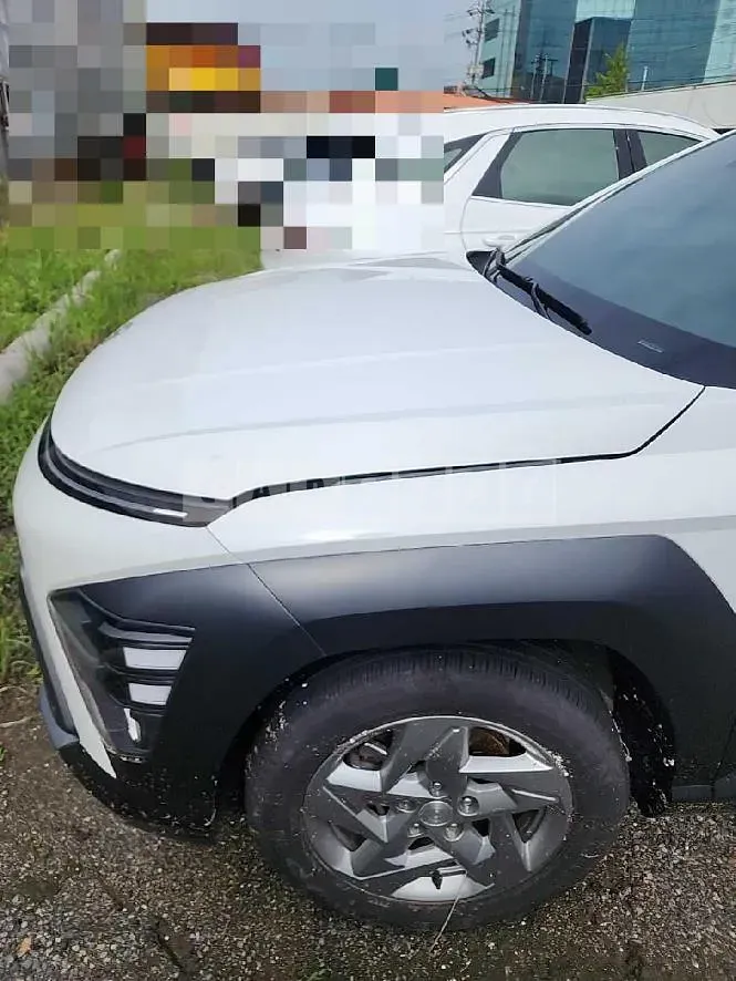 Photo 2 of 10: 2023 Hyundai Kona — Korean insurance auction