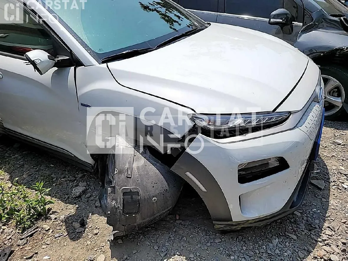Photo 2 of 21: 2019 Hyundai Kona Electric, VIN KMHK381GFKU036894 — Korean insurance auction