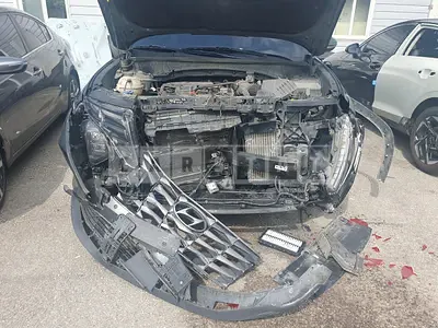 Photo 1 of 19: 2021 Hyundai Tucson, VIN KMHJE81BGMU076527 — Korean insurance auction