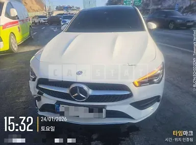 Photo 1 of 33: 2020 Mercedes-Benz CLA250 4Matic — Korean insurance auction