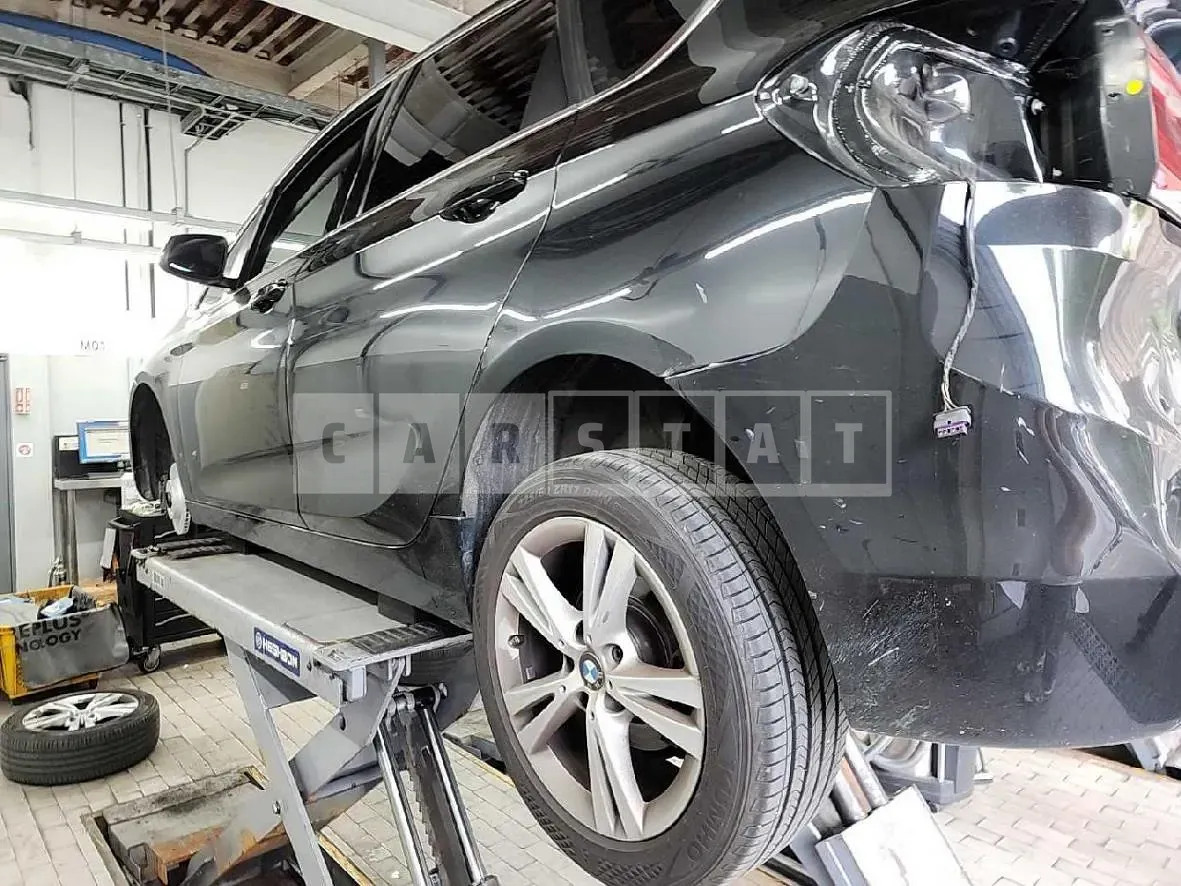 Photo 2 of 42: 2017 BMW Active Tourer, VIN WBA2C1100HV974030 — Korean insurance auction
