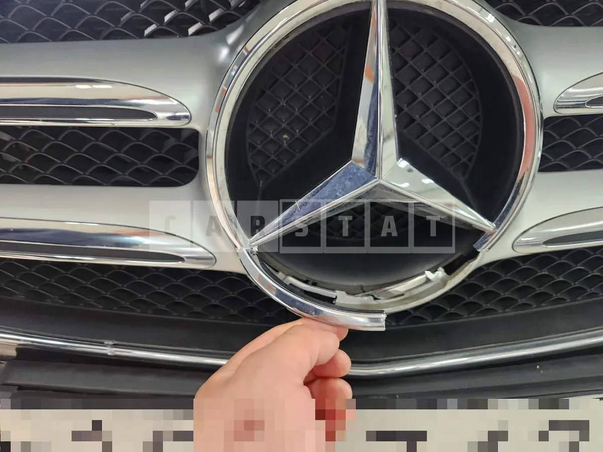Photo 2 of 8: 2018 Mercedes-Benz E300 — Korean insurance auction