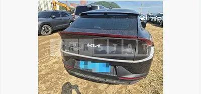 Photo 1 of 17: 2022 Kia EV6 Long Range Air 4WD — Korean insurance auction
