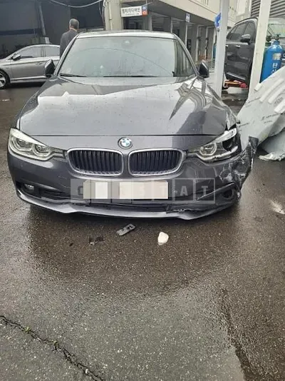 Photo 1 of 21: 2016 BMW 320d, VIN WBA8C510XGK635499 — Korean insurance auction