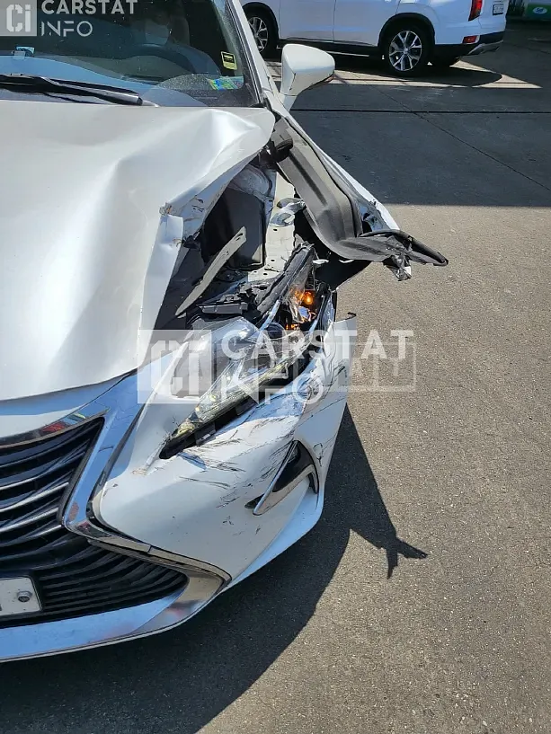 Photo 2 of 4: 2015 Lexus ES300h, VIN JTHBW1GG5G2109387 — Korean insurance auction