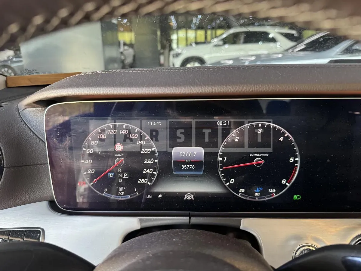 Photo 2 of 16: 2019 Mercedes-Benz CLS400 d 4Matic — Korean insurance auction