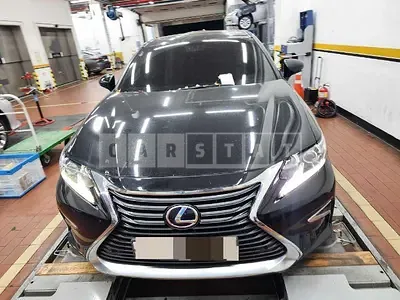 Photo 1 of 14: 2015 Lexus ES300h, VIN JTHBW1GG1G2110987 — Korean insurance auction