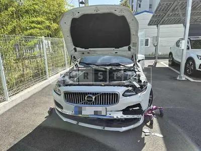 Photo 1 of 47: 2024 Volvo S90T8 AWD — Korean insurance auction