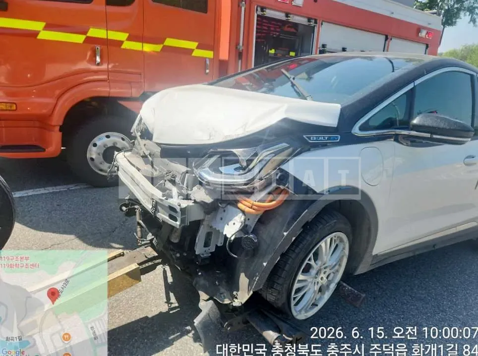 Photo 2 of 5: 2019 Chevrolet Volt Electric Car — Korean insurance auction