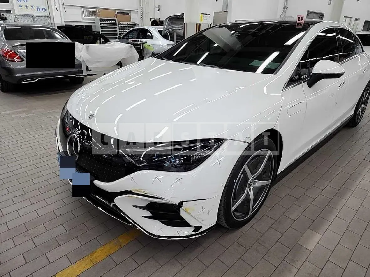 Photo 2 of 3: 2023 Mercedes-Benz (parts) EQE350 4Matic Lite, VIN W1KEG1CBXPF018040 — Korean insurance auction