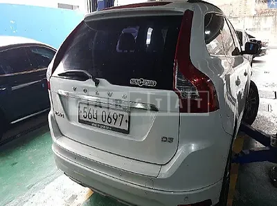 Photo 1 of 19: 2016 Volvo XC60 D3, VIN YV1DZARBDG2852628 — Korean insurance auction
