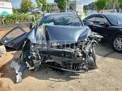 Photo 1 of 21: 2022 Kia Sportage, VIN KNAPW81GBNK007823 — Korean insurance auction