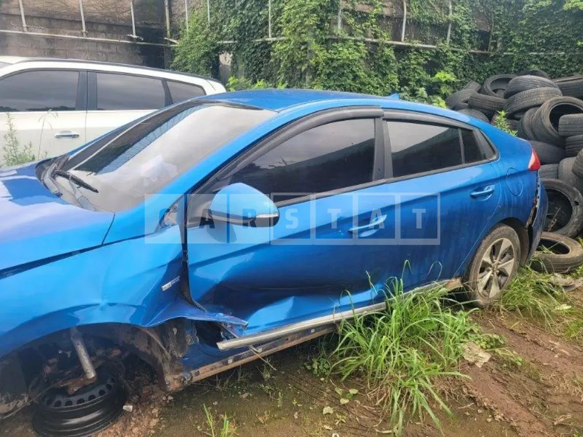 Photo 2 of 7: 2017 Hyundai Ionic Electric — Korean insurance auction