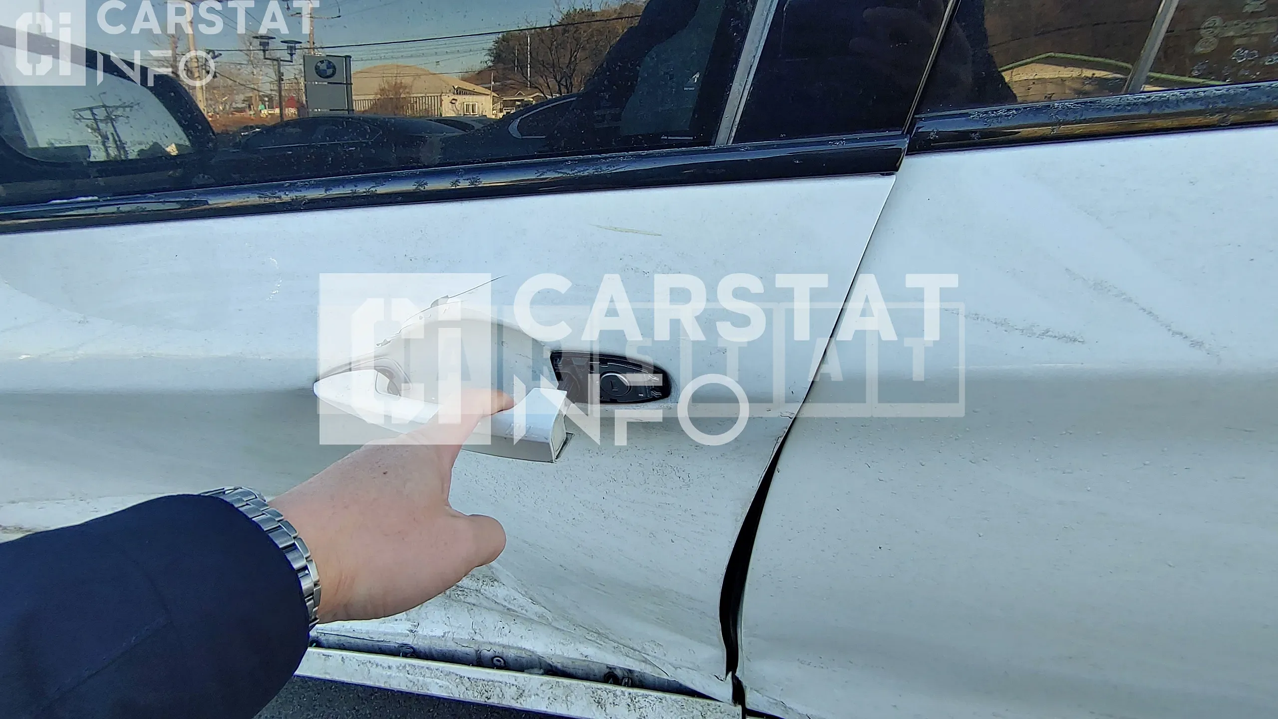 Photo 2 of 9: 2016 BMW X1 xDrive20d, VIN WBAHU3104H5E39837 — Korean insurance auction