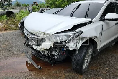 Photo 1 of 11: 2018 Hyundai Santa Fe, VIN KMHSW81UBJU829879 — Korean insurance auction
