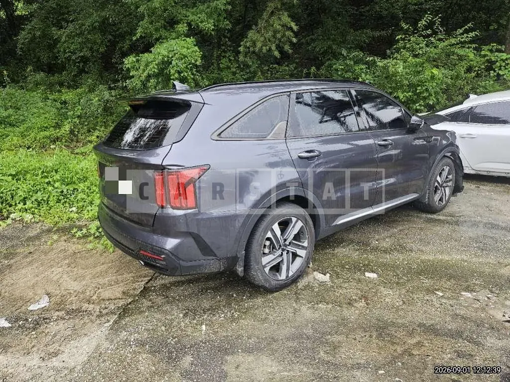 Photo 2 of 9: 2021 Kia Sorento Hybrid 1.6 — Korean insurance auction