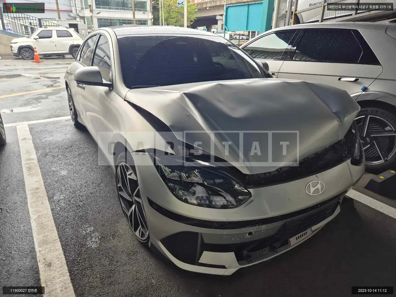 Photo 2 of 13: 2023 Hyundai IONIQ 6, VIN KMHM341AFPA039740 — Korean insurance auction