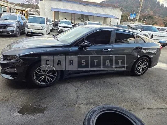 Photo 2 of 16: 2021 Kia K5, VIN KNAG141ABMA088925 — Korean insurance auction