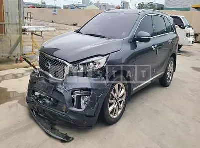 Photo 1 of 6: 2015 Kia Sorento 2.0 (4WD) — Korean insurance auction